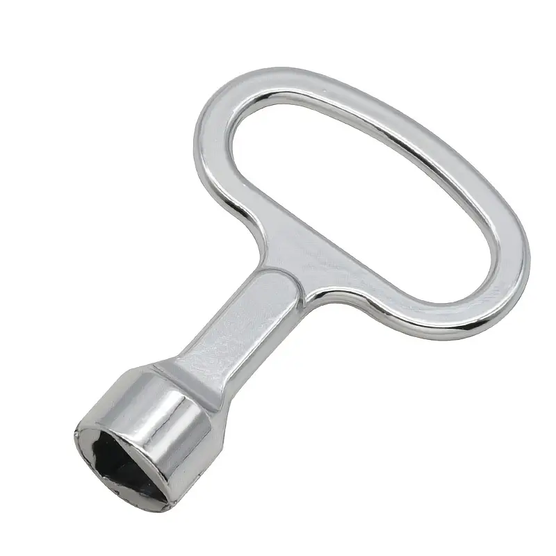 llave metálica triangular para tablero eléctrico